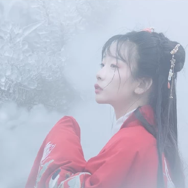 冰雪天地帶傘女生頭像唯美古風真人頭像