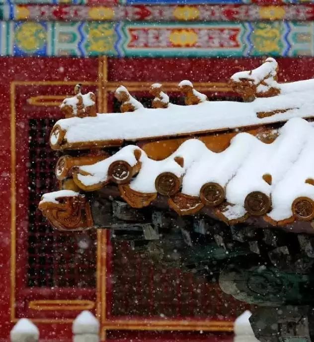 最美中国古建筑：紫禁城下雪了！