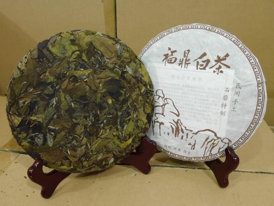 白茶饼头春贡眉茶图片2