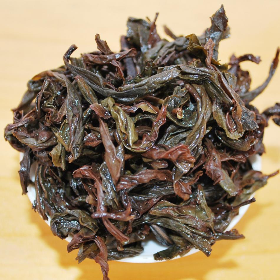 闽北水仙茶冲泡后的茶叶图片