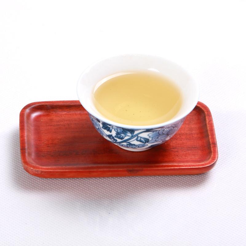 冻顶乌龙茶茶汤的图片