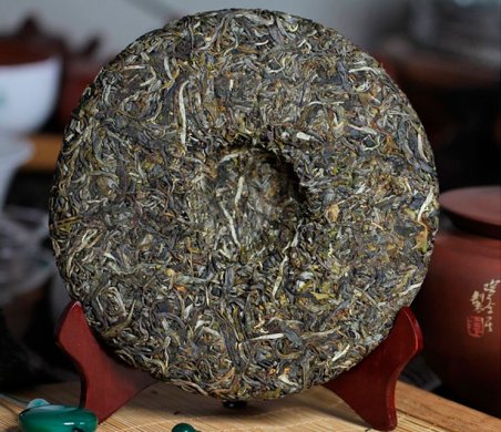 普洱茶生茶茶饼图片