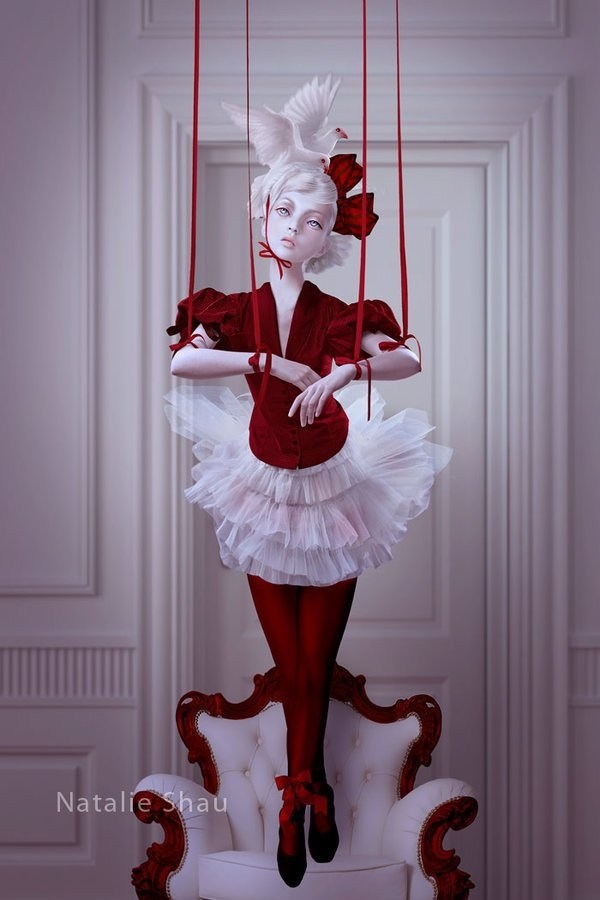 Natalie Shau 诡异插画设计