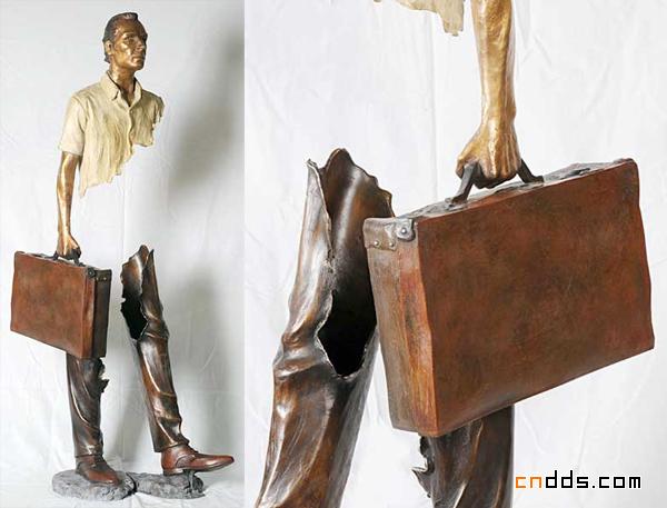 Bruno Catalano雕塑作品：旅行者