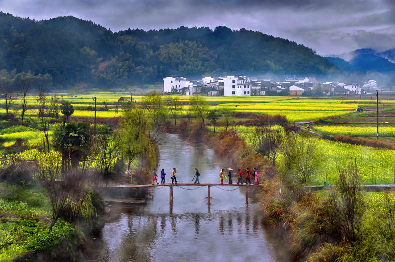 云雾飘渺的仙境徽州风景，不一样的景色美~