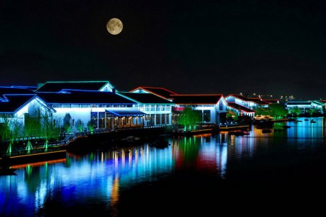 如梦如幻的江南水乡夜景 