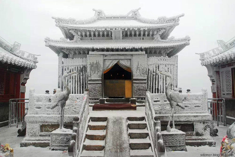 大雪封冻武当山美景摄影艺术