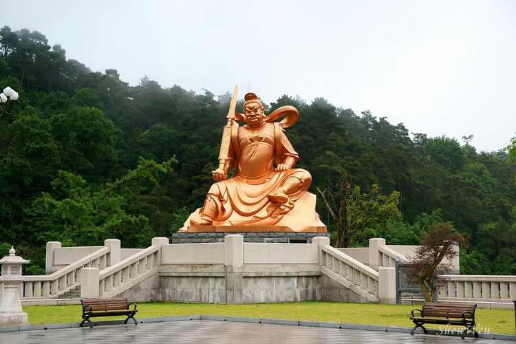 浙江奉化溪口雪窦寺