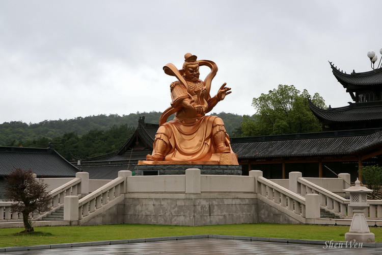 浙江奉化溪口雪窦寺